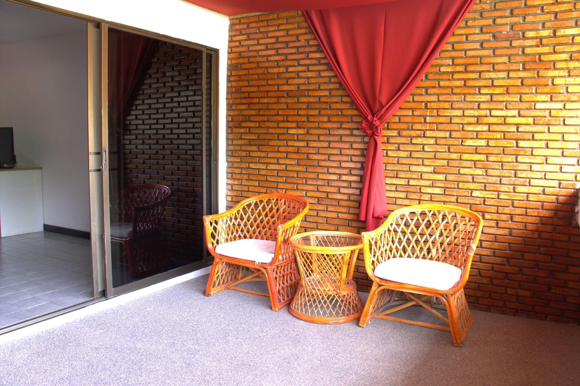 Surin Sweet Hotel Екстер'єр фото