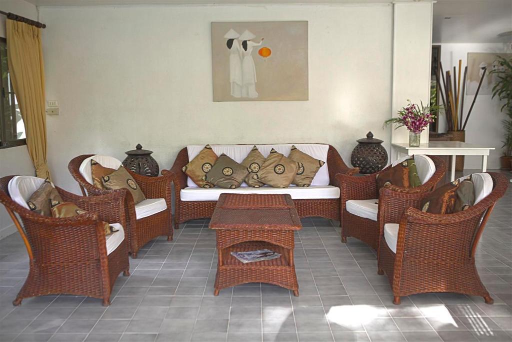 Surin Sweet Hotel Екстер'єр фото
