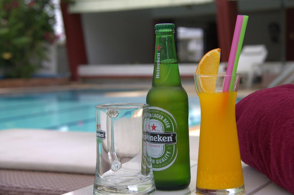 Surin Sweet Hotel Екстер'єр фото
