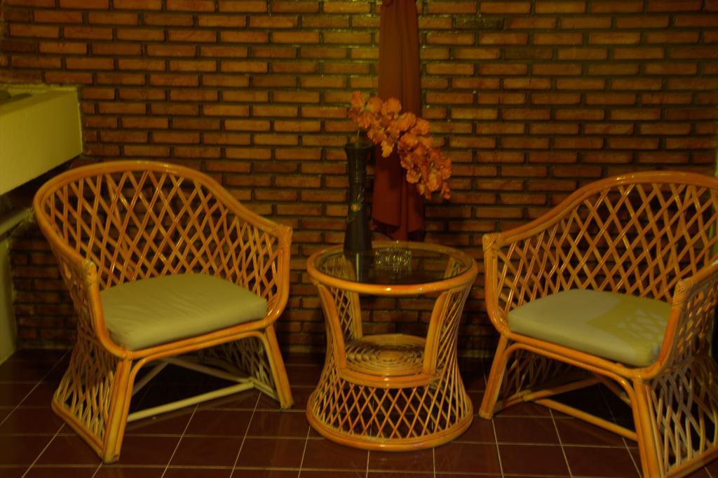 Surin Sweet Hotel Екстер'єр фото