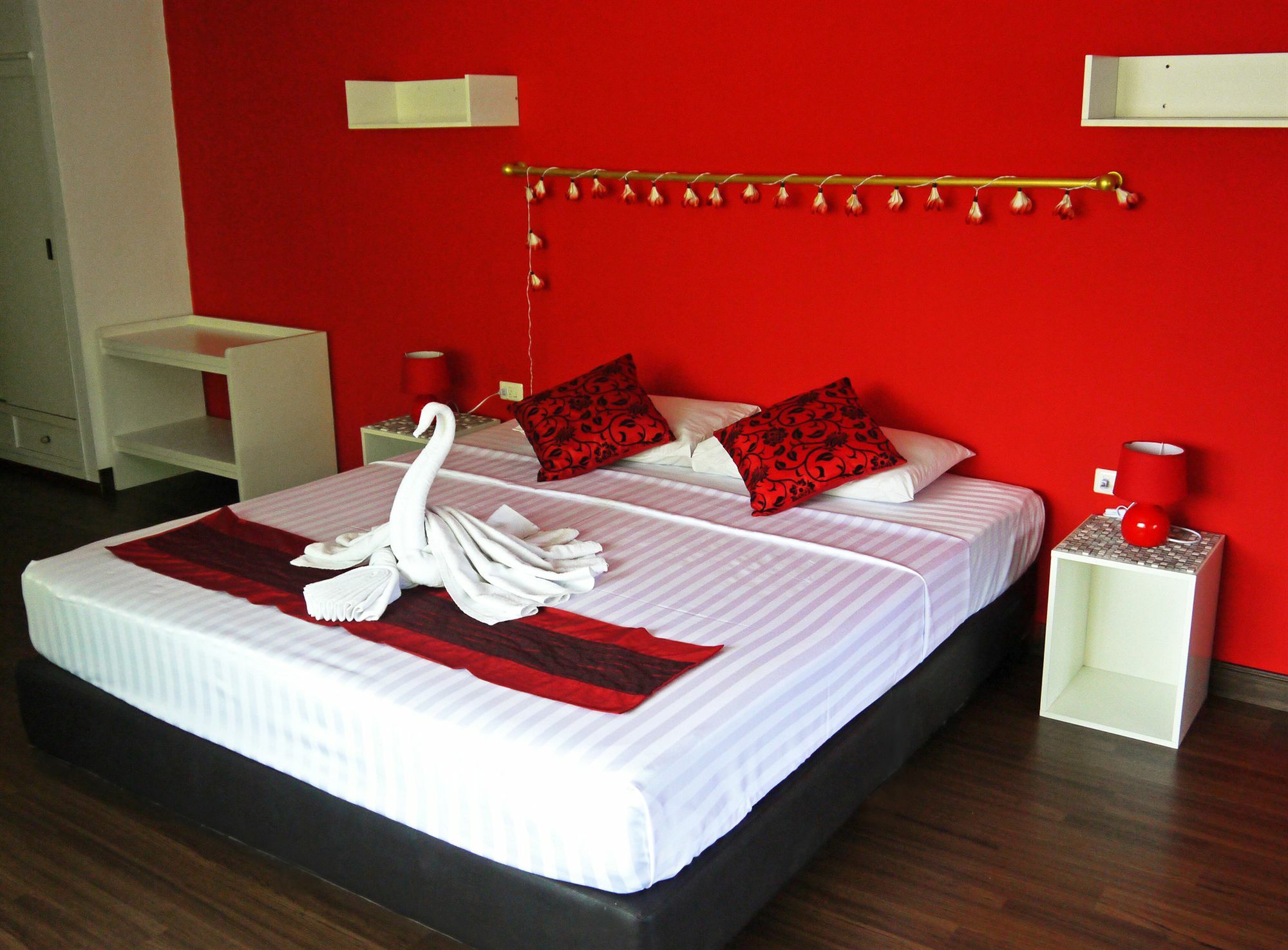 Surin Sweet Hotel Екстер'єр фото